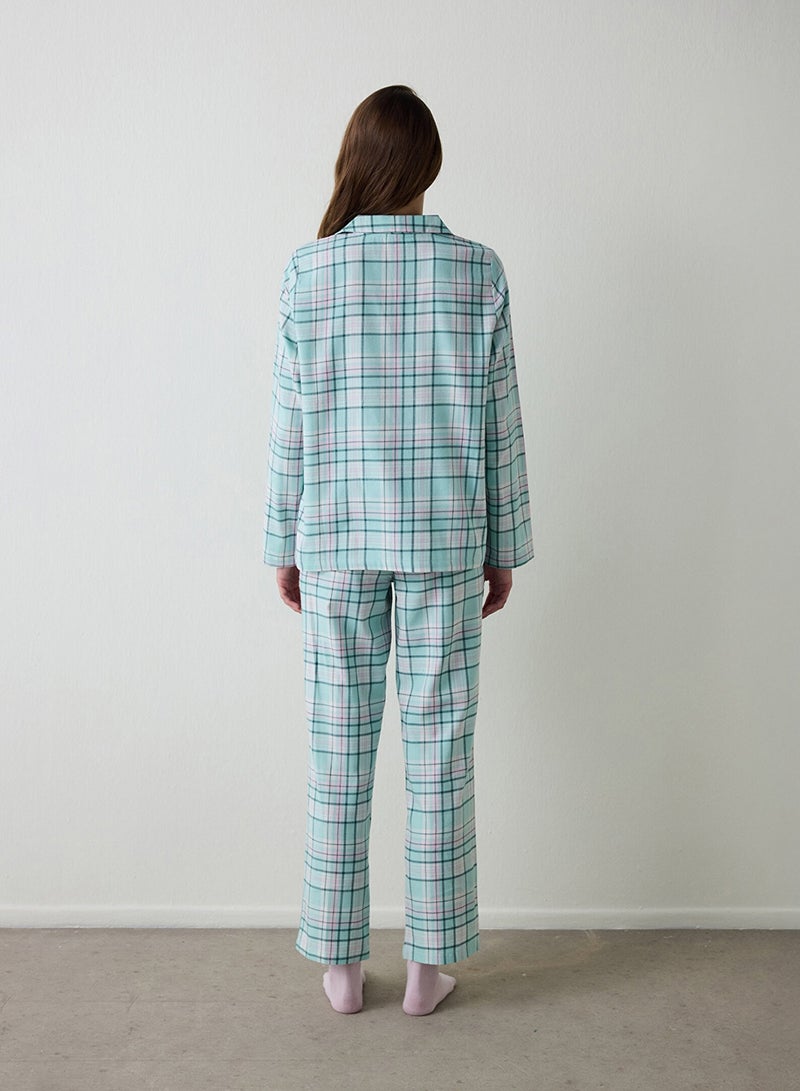 بنتي طقم بيجامة بأكمام طويلة وياقة مربعة من إيلي - Image 4